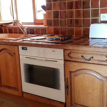 La Petite Maison Des Artistes