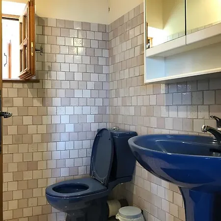 La Petite Maison Des Artistes *