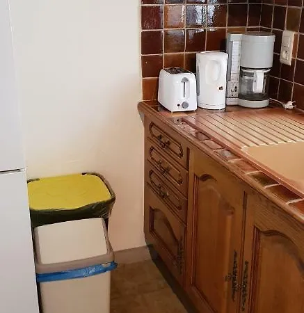 La Petite Maison Des Artistes * Castelnau-Pégayrols